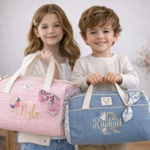 Louison le sac polochon brodé en Liberty of London