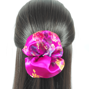 Grand chouchou fleuris en tissu japonais – Chouchou femme rose et rouge à motifs dorés