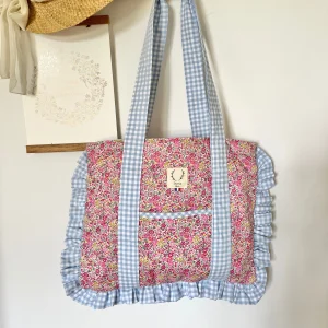 Le grand tote bag Agnès vichy bleu et Liberty Emma hibicus