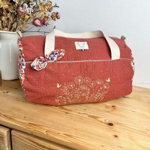 Louison le sac polochon enfant Broderie prairie et papillons doré