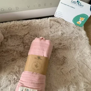 Lange Bébé en Coton et Viscose – 120x120cm – Rose