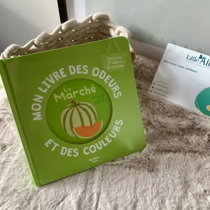 Mon Livre des Odeurs : Le Marché – Éditions AUZOU