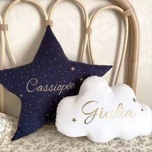 Coussin étoile en gaze à pois or